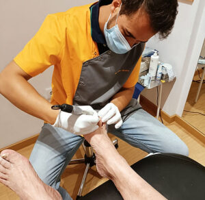 860b7d_9f1df877ff2346a79f79a460651c551f-mv2-300x292